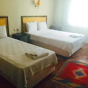 Atlantis Apartahotel